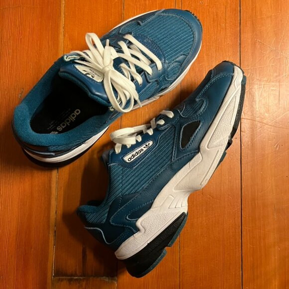 adidas Falcon Women's Shoes Size 7 - Picture 2 of 6